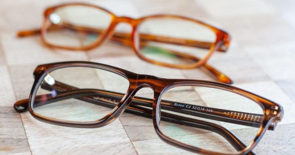 Looking for new glasses? These companies are looking to modernize the optical market